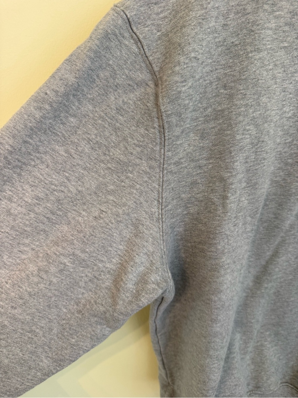 Good American Leo Boyfriend Sweatshirt *GREAT CONDITION* - Picture 5 of 10